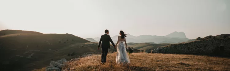 Say Yes To Your Wedding Website: 2025 Guide