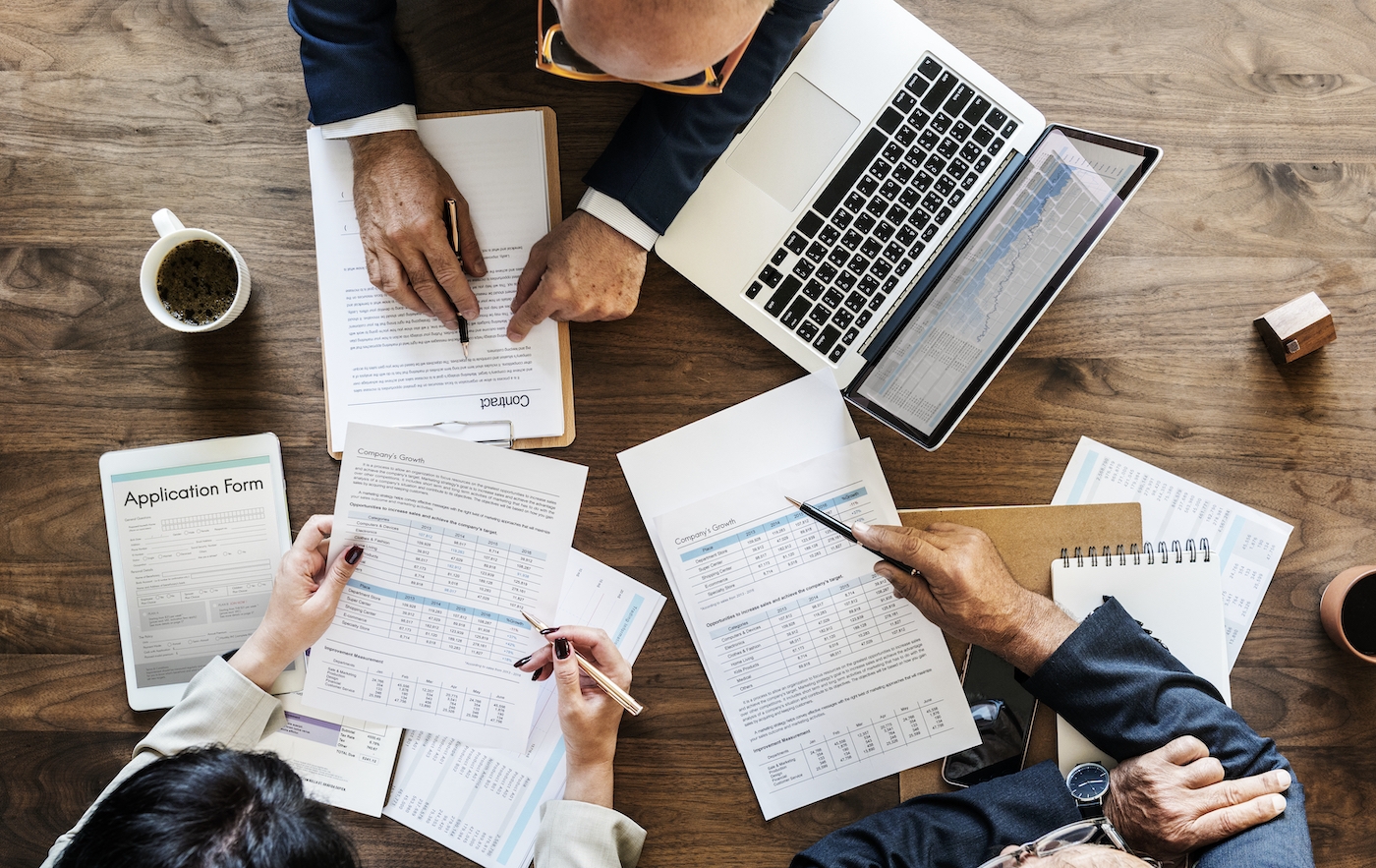 Group Business People Having Meeting Small